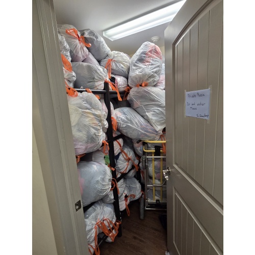 LGst Ld $920 Worth of Large Bags of Assorted Clothing + SHOES!!