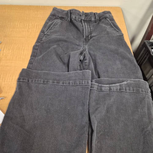 bin32 DK Womens Rachel Roy Jeans Size 4/27 - Black