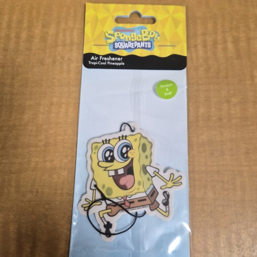 bin1 DK SpongeBob Squarepants Car Air Freshener - Tropi-Cool Pineapple