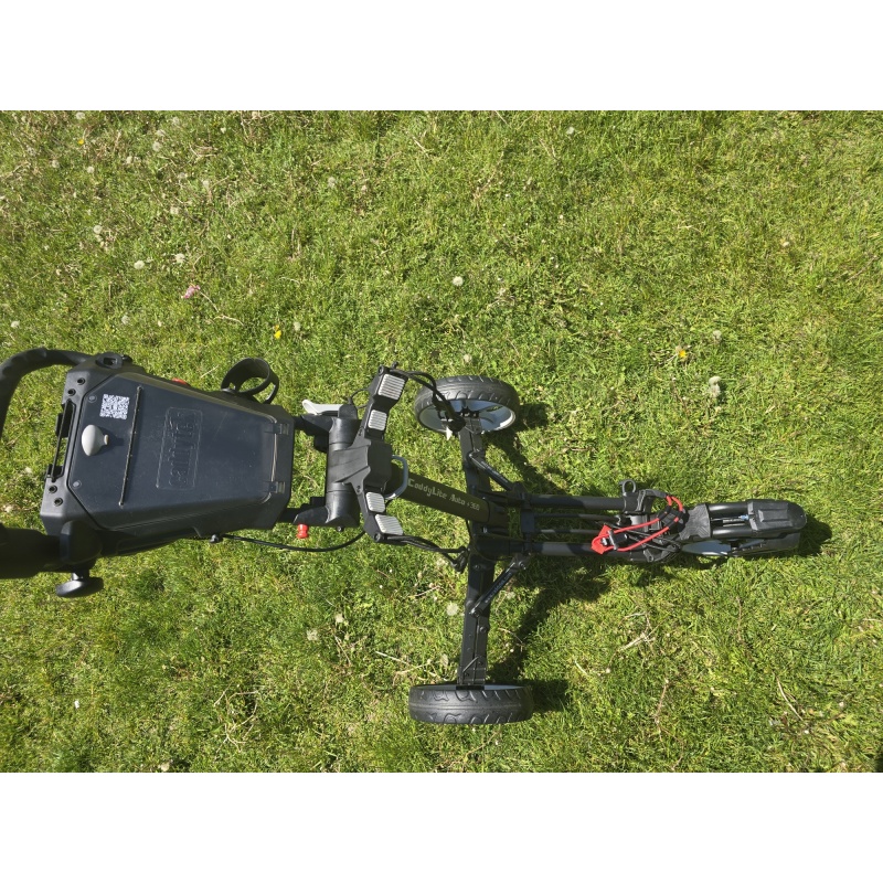 FRONT  CADDYTEK CADDYLITE AUTO +360 GOLF CADDY (LOOKS TO BE NEW)