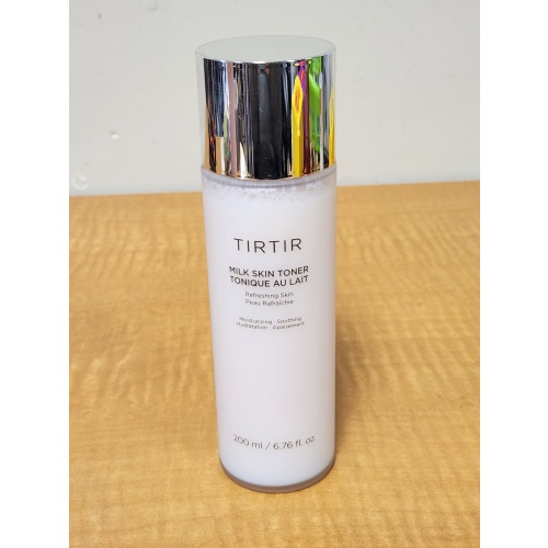 BIN27 vc Tirtir skin toner 200ml