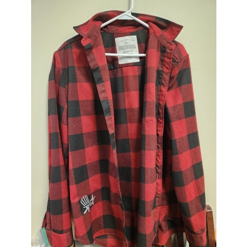 BIN89 AS Muskoka brewery mens red and black plad long sleeve