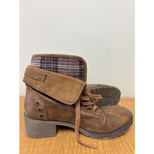 Bin32 ts rock and candy women’s 11 boots