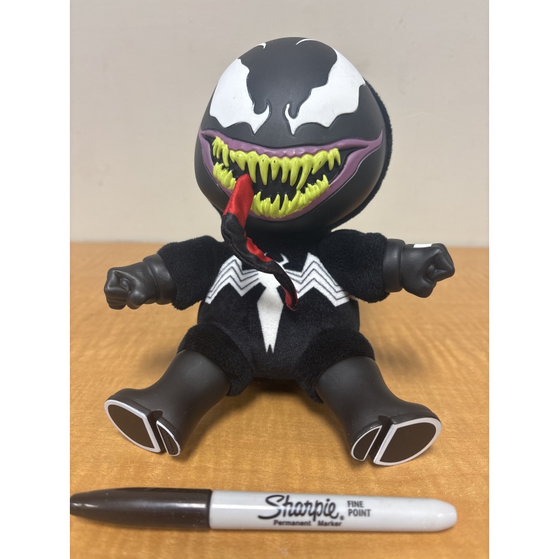 Bin10 ts Venom plush