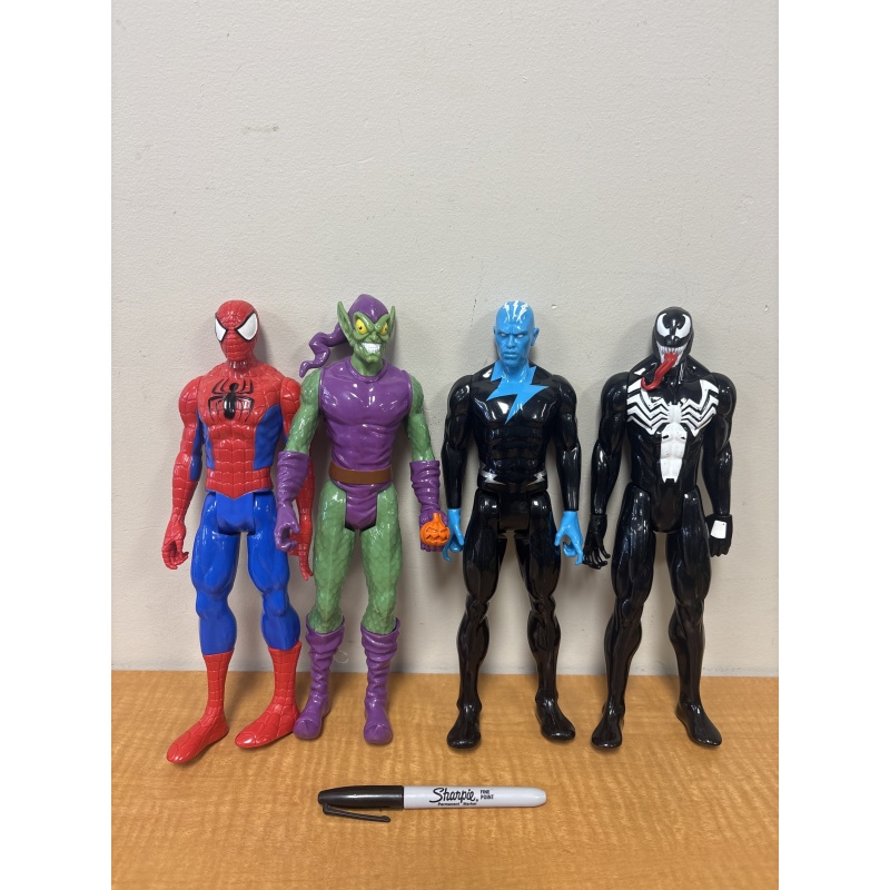 Bin34 ts Spider Man full size action figures