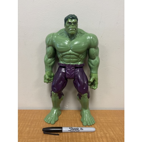 Bin34 ts The Hulk action figure