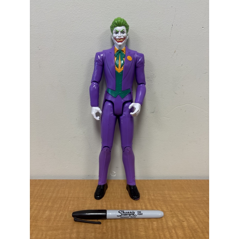 Bin36 DK The Joker action figure (some tiny marks/scuffs)