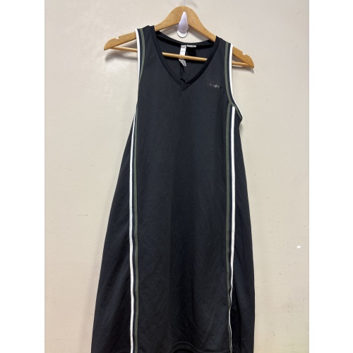 Bin56 DK Diadora women’s small black tennis dress