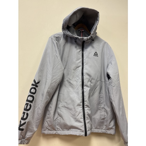 Bin37 ts Reebok men’s medium grey jacket (in bag)