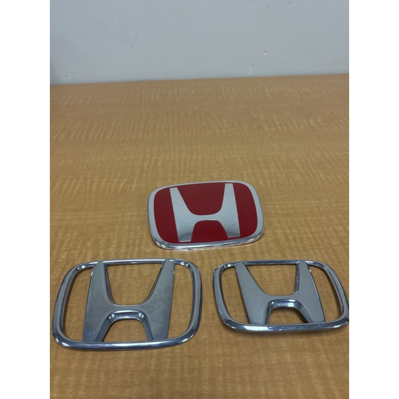 Bin9 ts Honda emblems