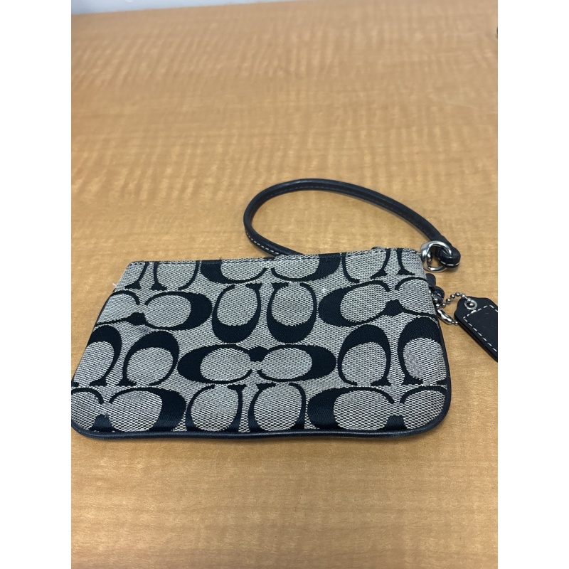 Bin41 ts Coach wallet- unsure if authentic