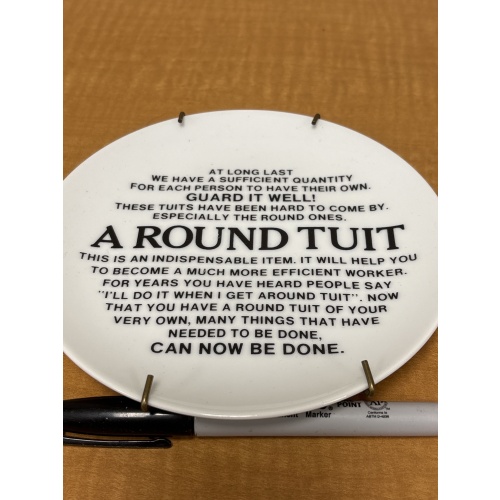 Bin41 ts decorative plate (wrapped in bag)