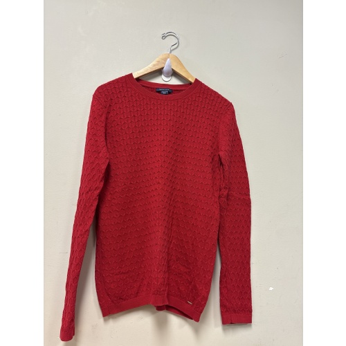 Bin19 ts Tommy women’s medium red top