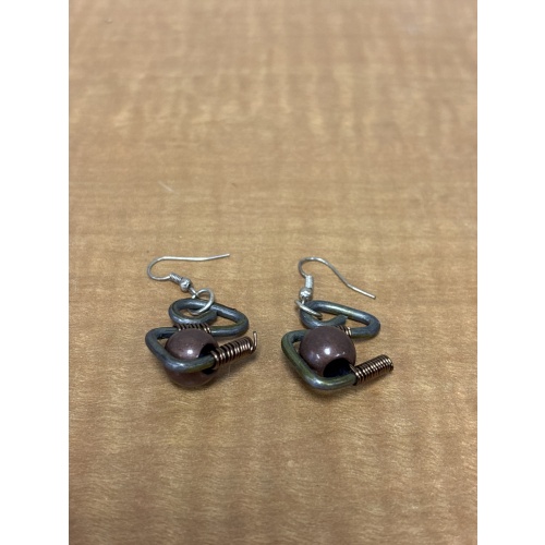 BinJ ts Unique metal earrings