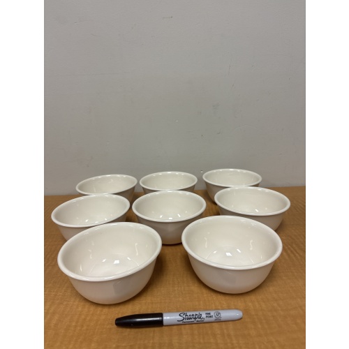 LG6 ts Set of 8 Corel bowls (in box)