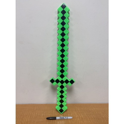 Bin74 ts Minecraft sword- lights up and makes sound