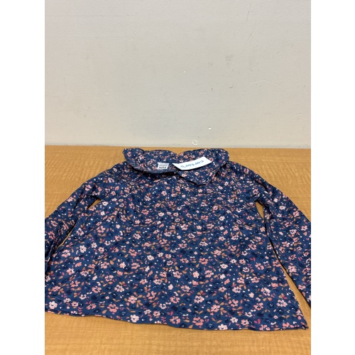 Bin90 ts Carters 5T blue floral top new