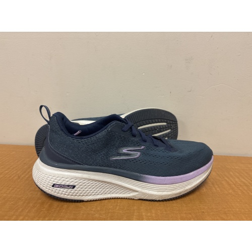 Bin44 ts Sketchers women’s 8.5 dark blue/purple/white shoes