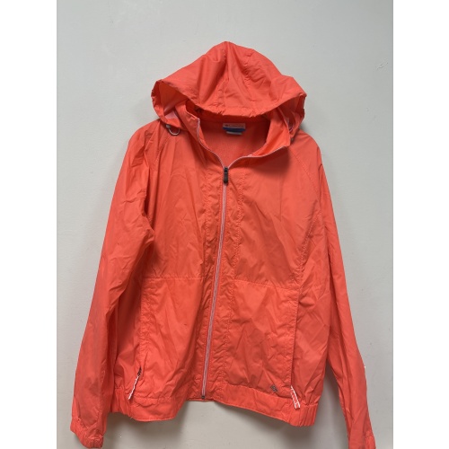 Bin44 ts Columbia women’s XL orange light jacket (has some tiny marks)