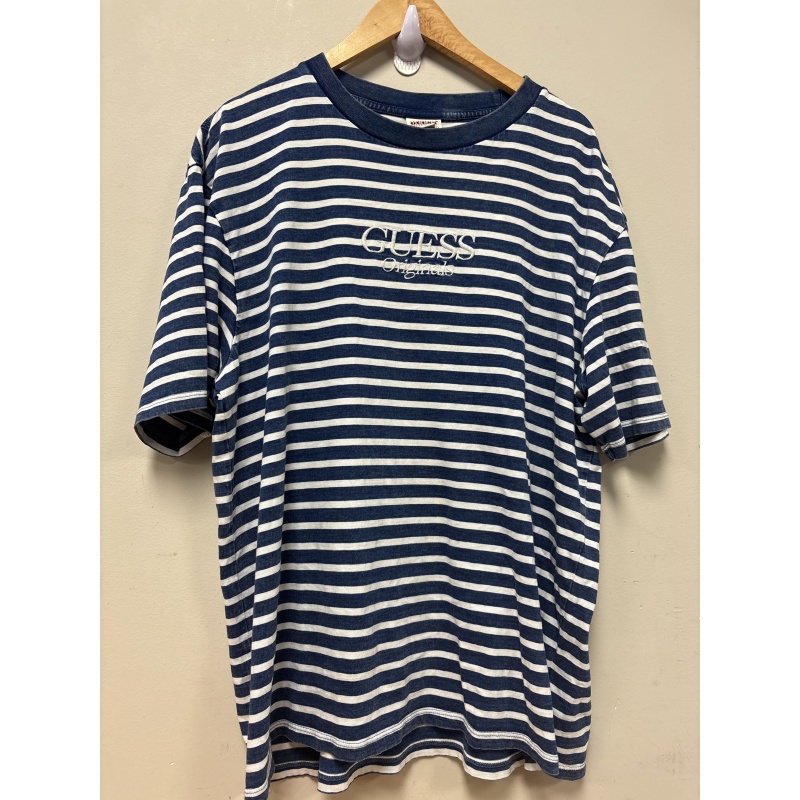 Bin44 ts Guess men’s large blue/white striped t shirt