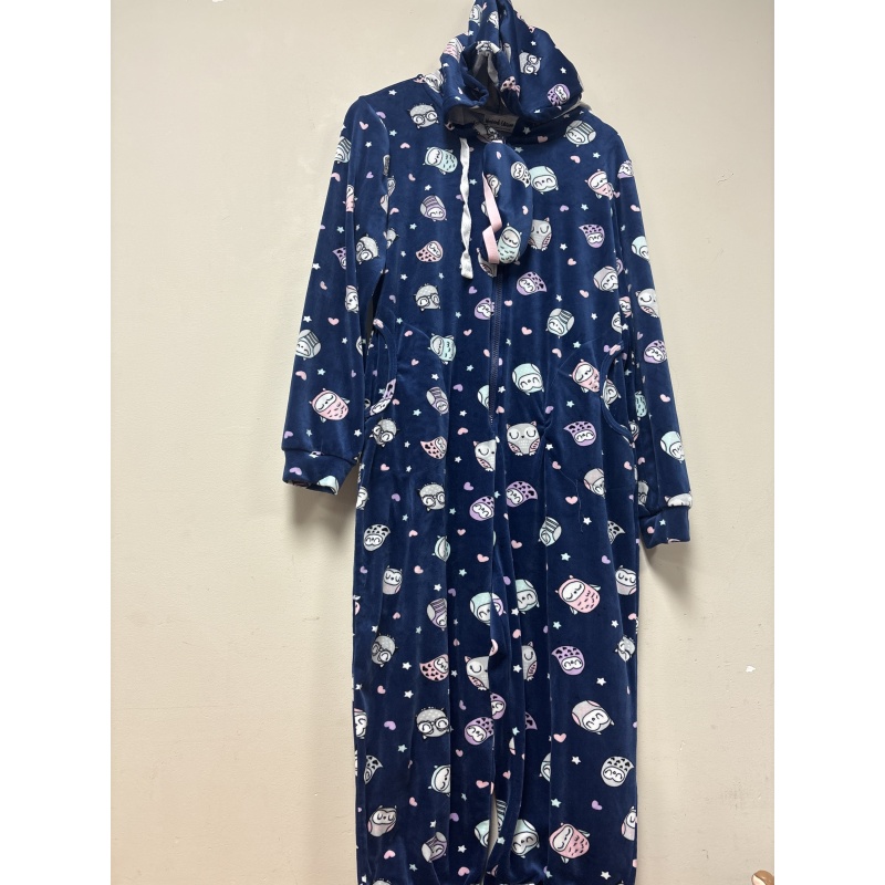 Bin20 ts Weekend Edition women’s medium blue pyjamas with sleep mask