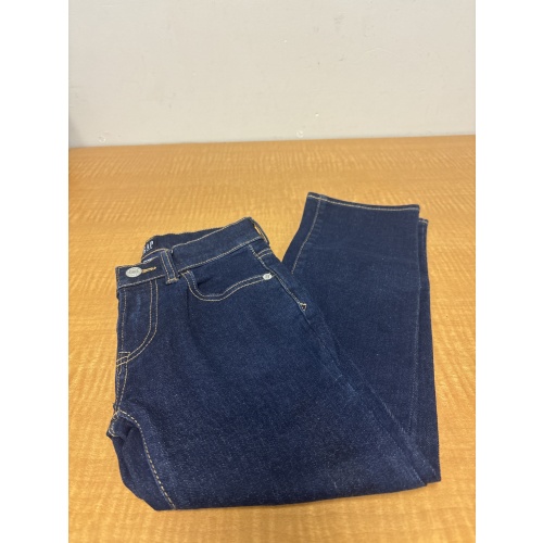 Bin17 ts Gap kids 6 stretch straight jeans