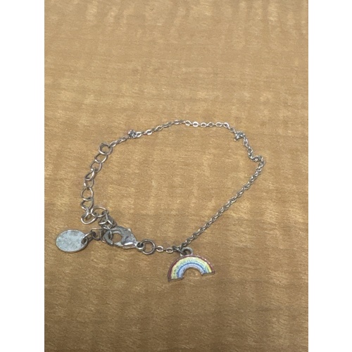BinJ ts Kids rainbow bracelet
