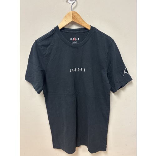 Bin62 DK Air Jordan men’s small black t shirt