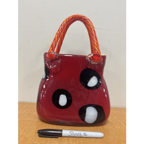 LG6 ts LG6 ts Blown glass ‘purse’ vase (wrapped in bag)