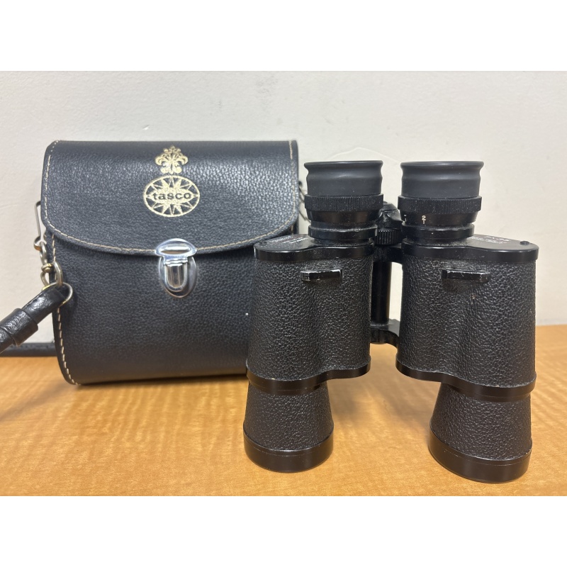 Bin48 ts Vintage Tasco binoculars with case