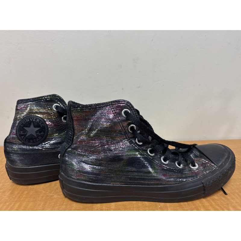 Bin51 ts Converse women’s 7.5 black/sparkly coloured shoes