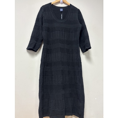 Bin51 ts Gap women’s large black sweater dress new