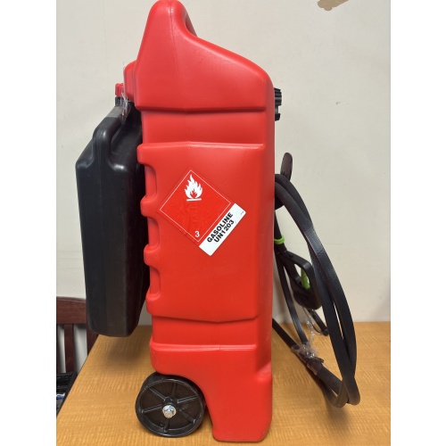 LGF ts Sceptre Flo n Go Duramax portable gas can - appears unused. MSRP:$139.99