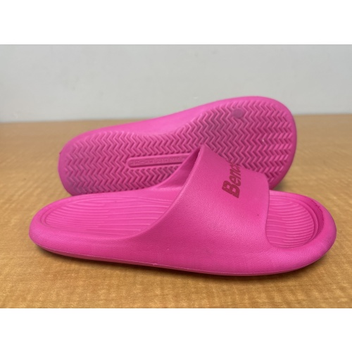 Bin12 ts Bench kids size 32-33 210mm US kids size 2.5-3 pink sandals
