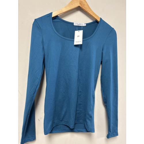 Bin74 ts New Dazevt women’s small dark teal top