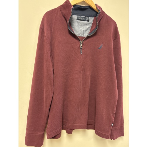 Bin74 ts Nautica men’s large maroon shirt