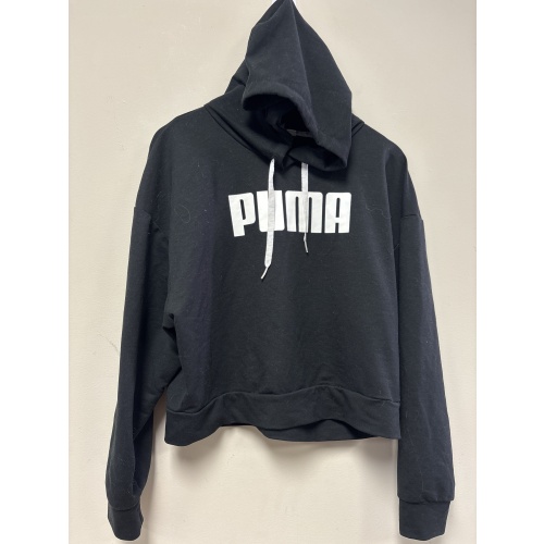 Bin26 ts Puma women’s medium black hoodie