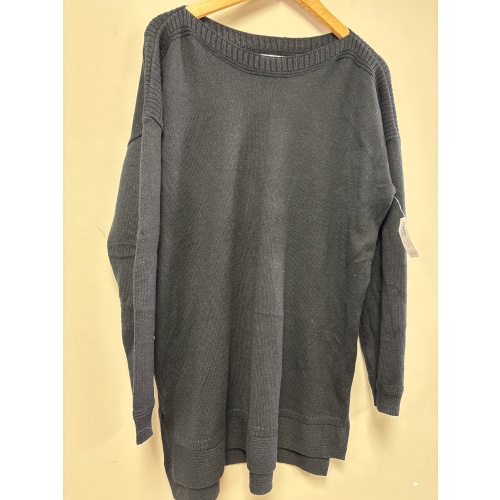 Bin26 ts New Old Navy women’s large black long light sweater
