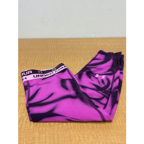 Bin34 ts Underarmour girls medium pink/black leggings