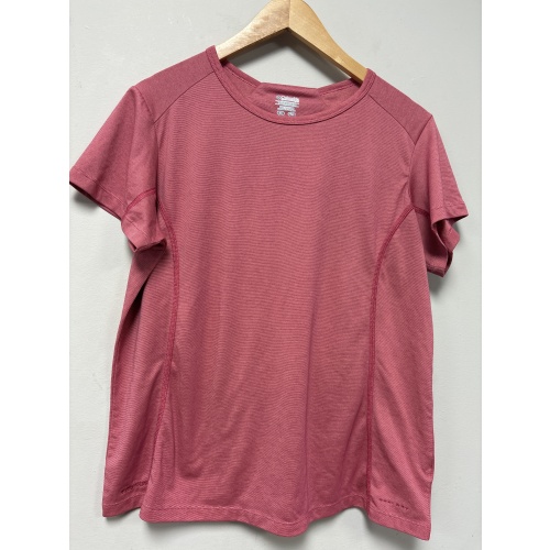 Bin34 ts Columbia women’s XL salmon t shirt