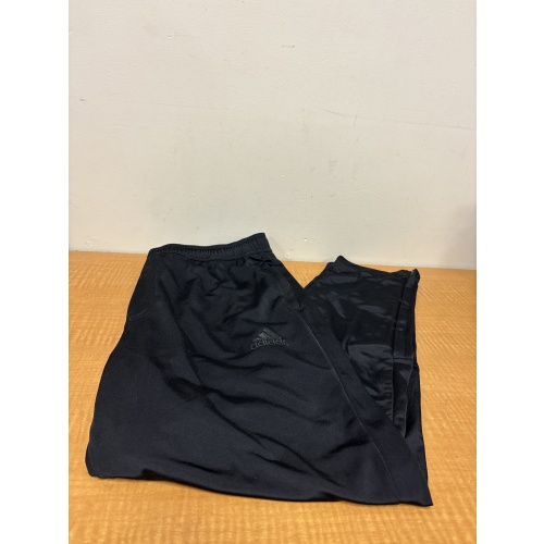 Bin90 ts Adidas men’s XL black pants