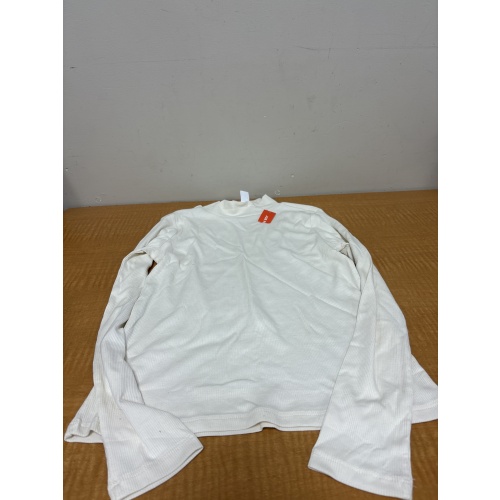 Bin90 ts New Girl’s large 10-12 cream top