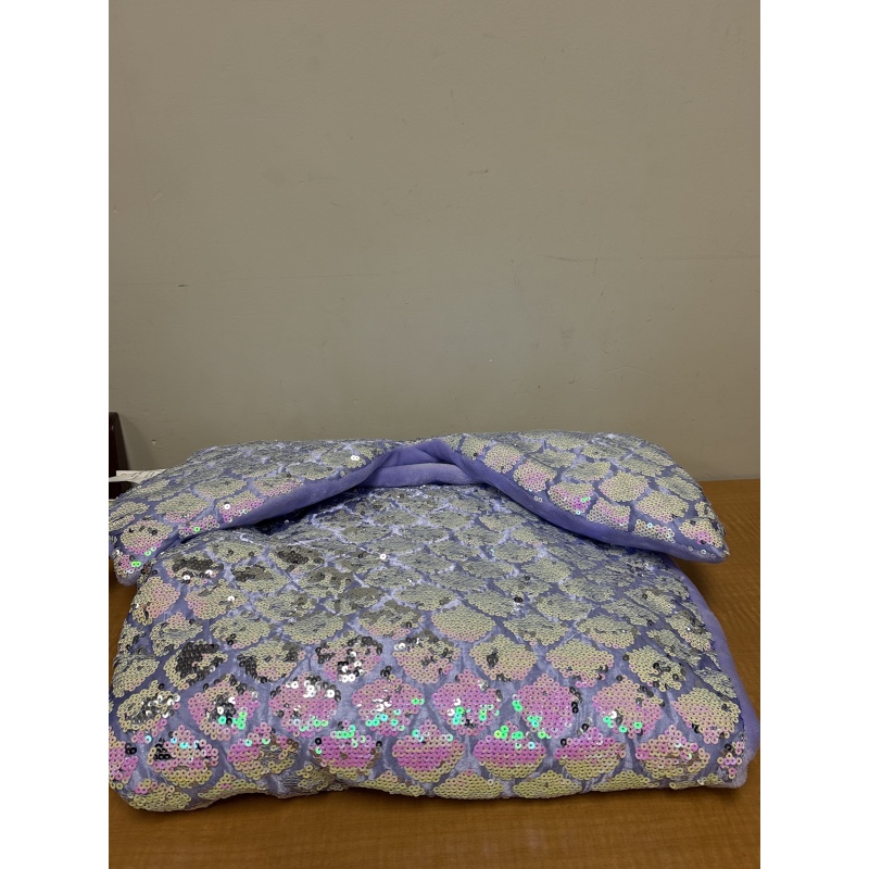 LG6 ts purple/sequins mermaid blanket (in bag)