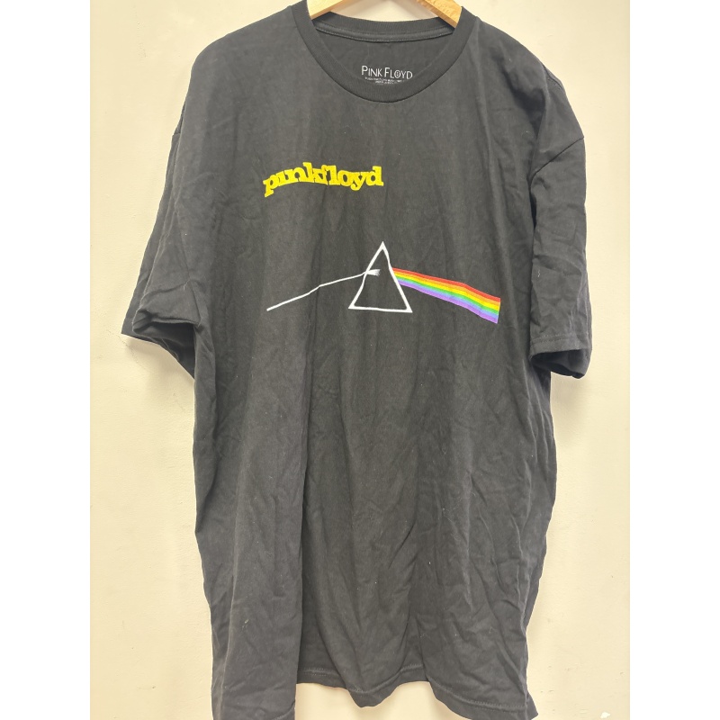 Bin38 ts Pink Floyd men’s XL black t shirt