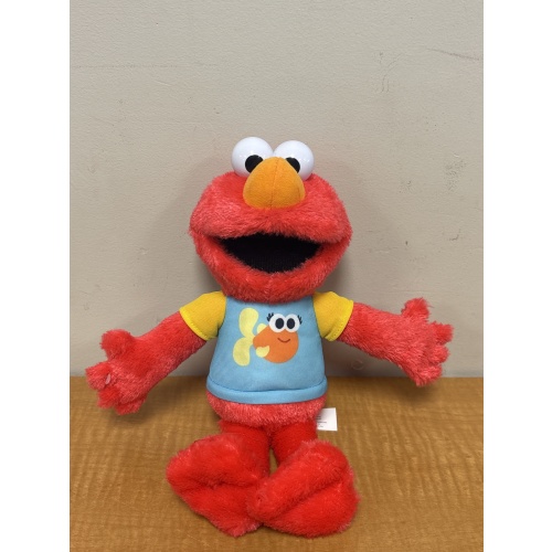 Bin40 ts Sesame Street Sing-Along Elmo- tested