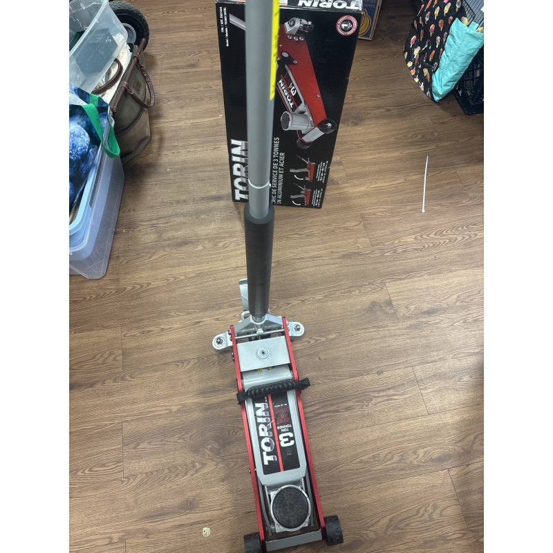 LGF ts Torin 3 ton jack- not new but tested