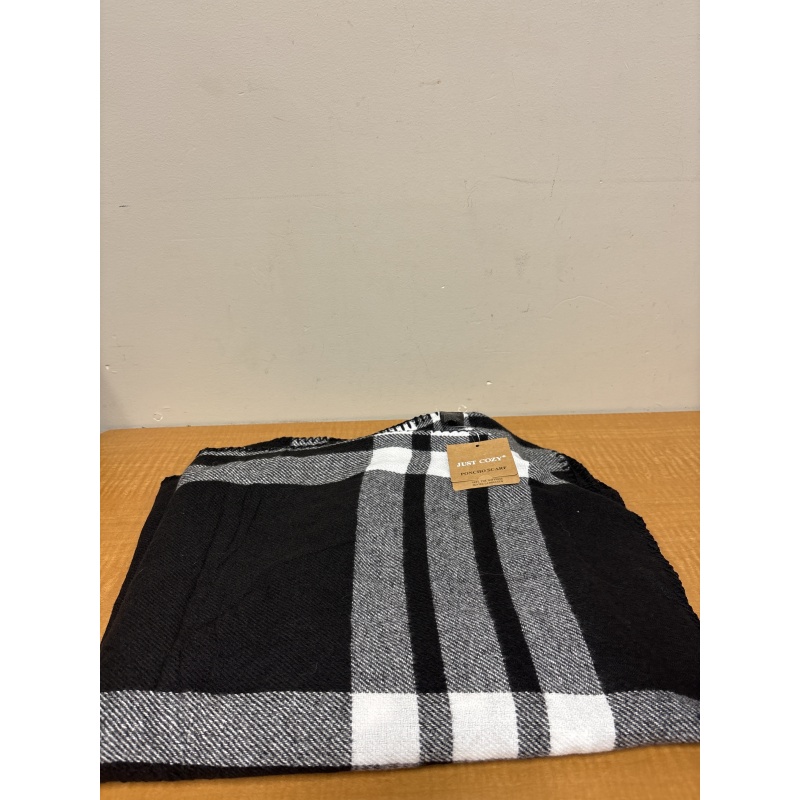 Bin31 ts Just Cozy women’s one size black/white plaid poncho scarf new