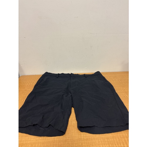 Bin31 ts Kenneth Cole men’s 32 slim black shorts