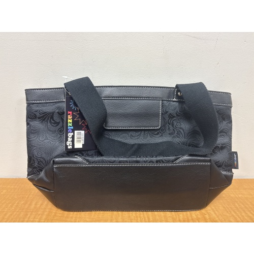 Bin28 ts Black insulated bag new