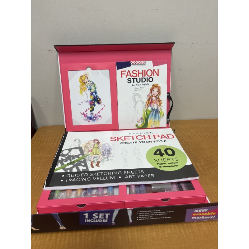LG6 ts SpiceBox fashion studio set- includes erasable markers, instruction book, model cards with pattern swatches, sketch pad, stickers stencils and more new (cover of sketch pad torn)
